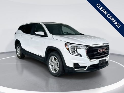 Used 2024 GMC Terrain SLE AWD/4WD image 39
