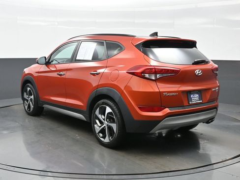 Used 2017 Hyundai Tucson Limited w/ Limited Ultimate Package 03 AWD/4WD image 4