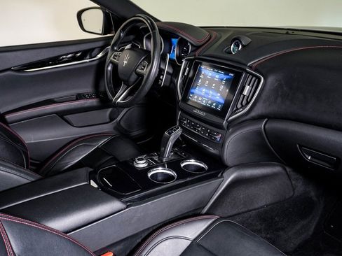 Used 2020 Maserati Ghibli S GranSport Q4 image 14