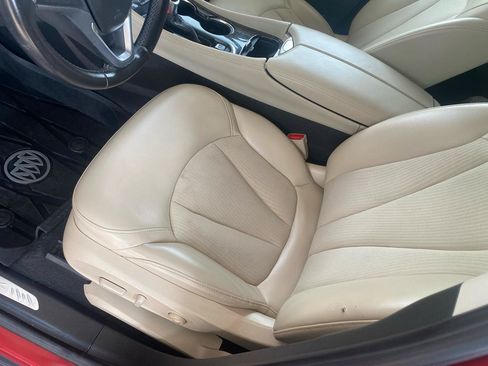Used 2019 Buick Envision Preferred FWD image 13