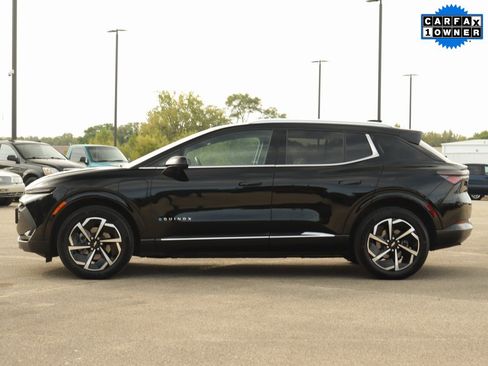 Used 2024 Chevrolet Equinox EV LT image 4