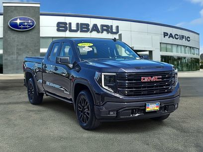 Used 2025 GMC Sierra 1500 Elevation