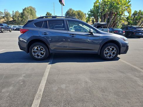 Used 2022 Subaru Crosstrek 2.5i Sport w/ Moonroof Package image 4