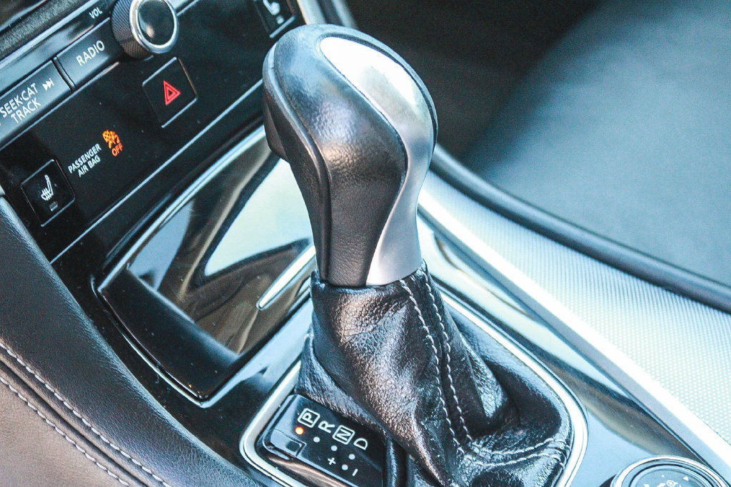 Used 2015 INFINITI Q50 Premium w/ Navigation Package RWD image 19