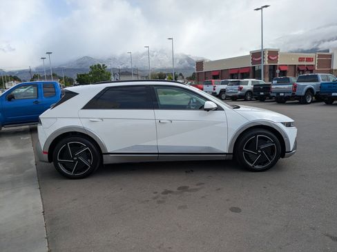 Used 2026 Hyundai Ioniq 5 Limited AWD/4WD image 2
