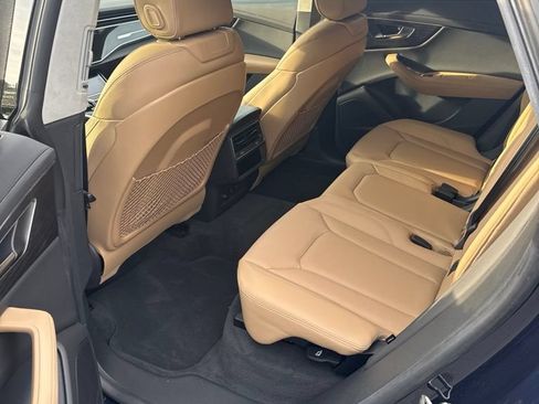 Used 2025 Audi Q8 Prestige AWD/4WD image 9