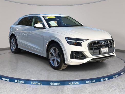 Used 2020 Audi Q8 Premium w/ Convenience Package image 4