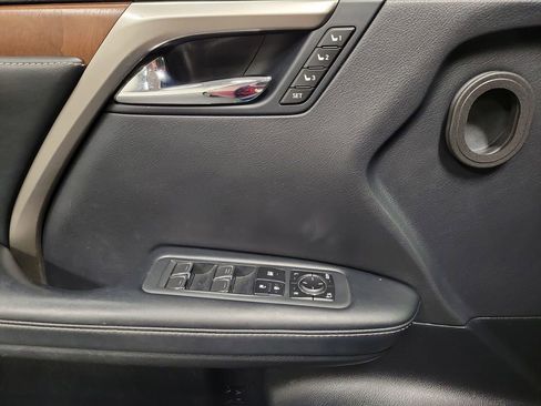 Used 2021 Lexus RX 350L Premium w/ Premium Package image 20