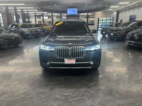 Used 2020 BMW X7 xDrive40i w/ Luxury Seating Package AWD/4WD image 2