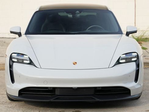 Used 2021 Porsche Taycan RWD image 50