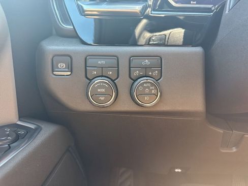 New 2026 Chevrolet Silverado 1500 RST AWD/4WD image 24