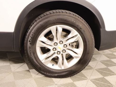 Used 2020 Chevrolet Blazer LT image 18