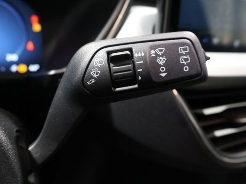 Used 2023 Ford Escape Platinum image 41