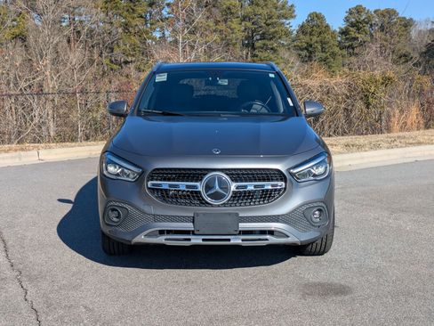 Used 2023 Mercedes-Benz GLA 250 4MATIC image 2