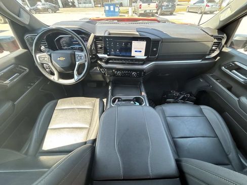 Used 2024 Chevrolet Silverado 2500 LTZ w/ LTZ Premium Package AWD/4WD image 13