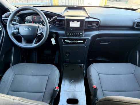 Used 2020 Ford Explorer 4WD Police Interceptor w/ Interior Upgrade Package image 18