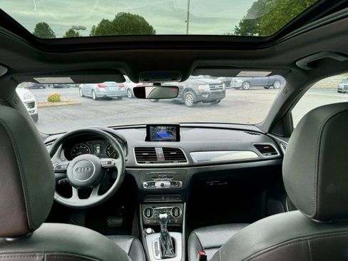 Used 2018 Audi Q3 2.0T Premium Plus image 10