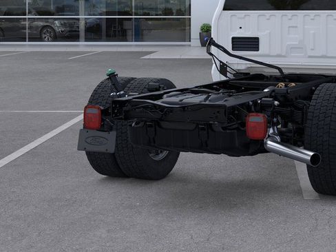 New 2025 Ford F550 4x4 Supercab Super Duty image 21