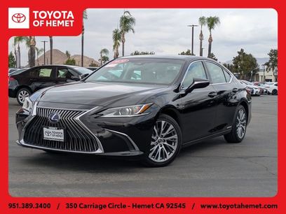 Used 2020 Lexus ES 300h w/ Premium Package