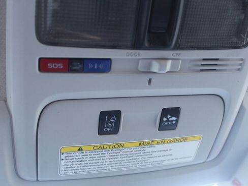 Used 2016 Subaru Forester 2.5i Limited image 35