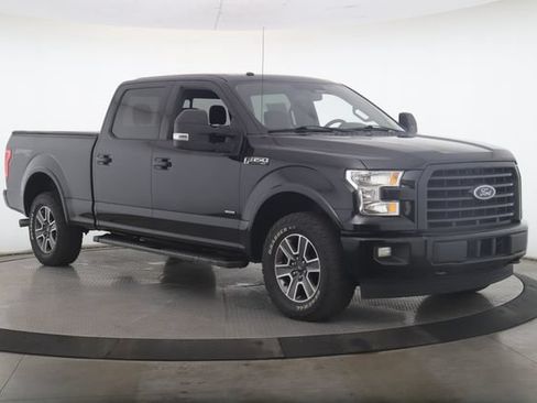 Used 2017 Ford F150 XLT w/ Equipment Group 302A Luxury AWD/4WD image 2