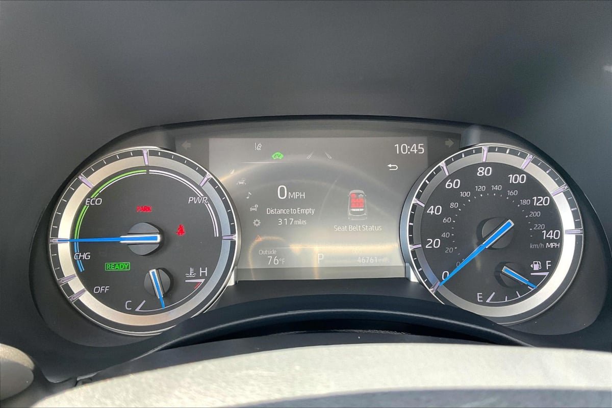 Used 2022 Toyota Highlander XLE AWD/4WD image 17