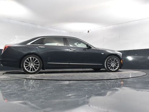 Used 2018 Cadillac CT6 Luxury AWD/4WD image 50