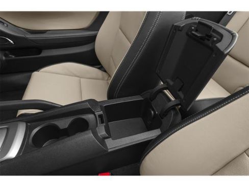 Used 2015 Chevrolet Camaro LT RWD image 20