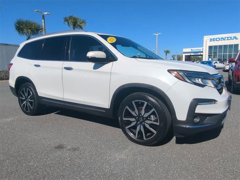Used 2020 Honda Pilot Touring image 2