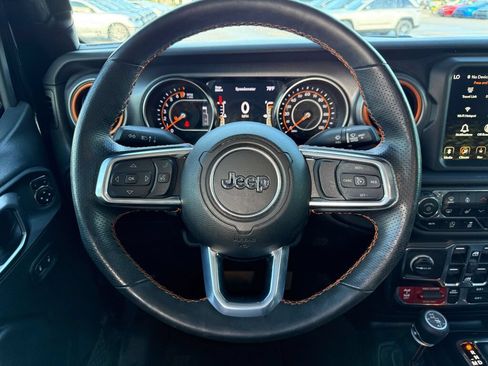 Used 2023 Jeep Gladiator Mojave w/ LED Lighting Group AWD/4WD image 14