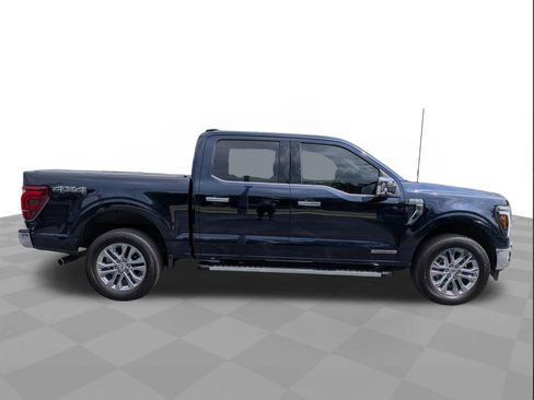 Used 2024 Ford F150 Lariat AWD/4WD image 3