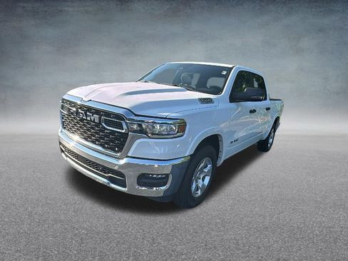 Used 2025 RAM 1500 Big Horn AWD/4WD image 6