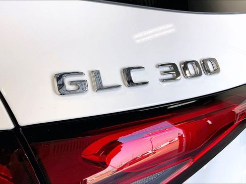 New 2026 Mercedes-Benz GLC 300 image 15