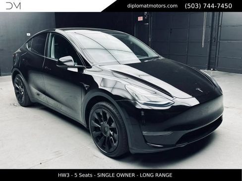 Used 2023 Tesla Model Y Long Range AWD/4WD image 8