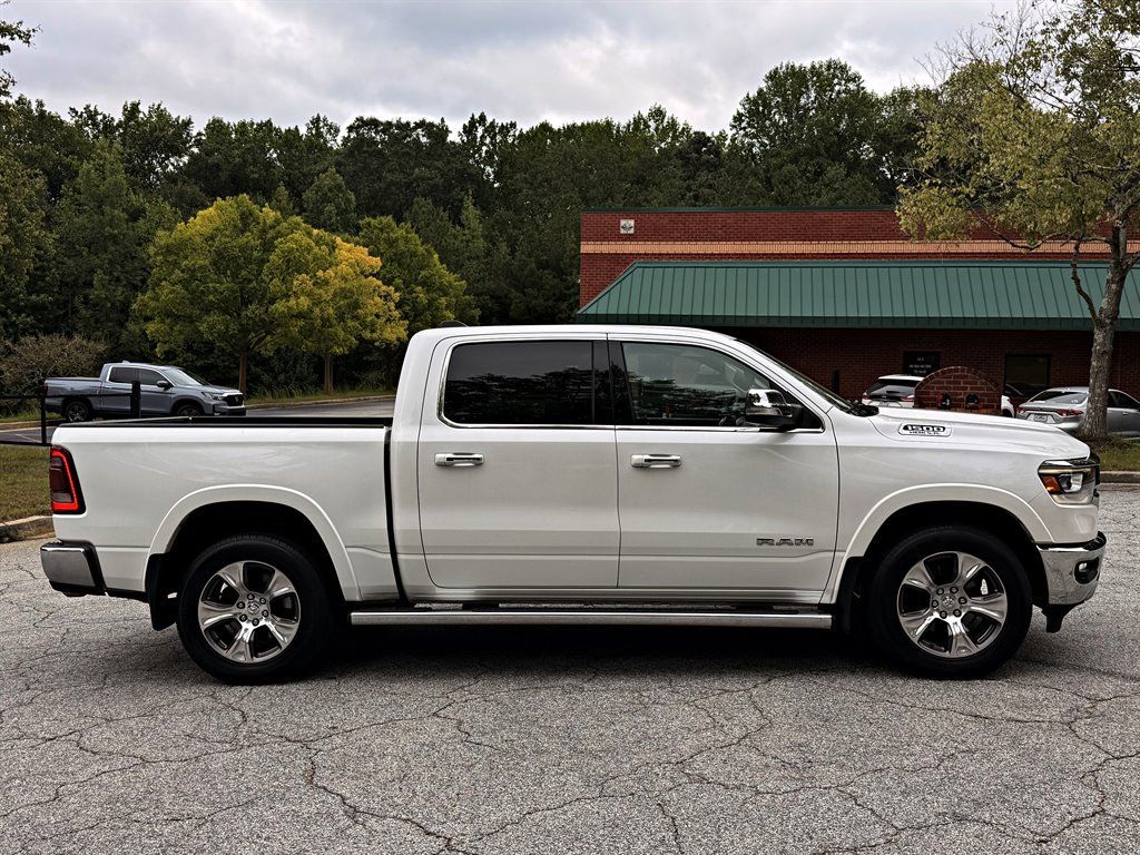 Used 2019 RAM 1500 Laramie AWD/4WD image 4