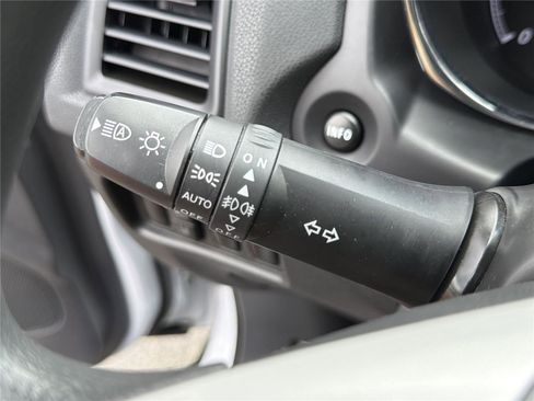 Used 2023 Mitsubishi Outlander Sport ES AWD/4WD image 14
