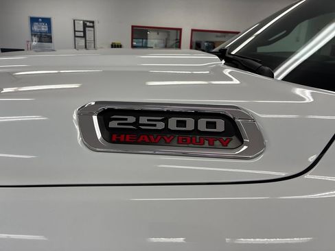 Certified 2022 RAM 2500 Tradesman AWD/4WD image 8