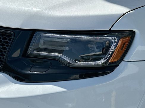 Used 2017 Jeep Grand Cherokee SRT AWD/4WD image 29