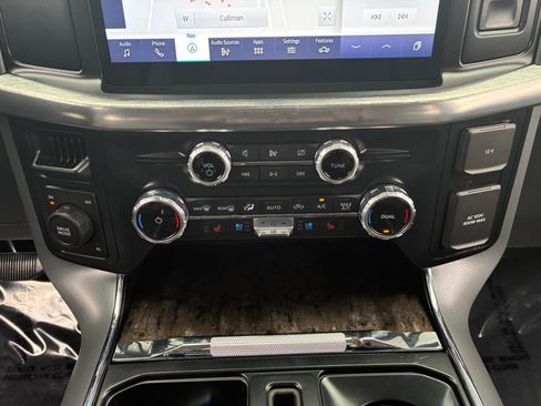 Used 2023 Ford F150 Lariat image 26