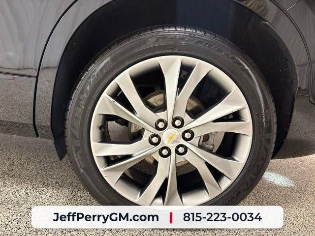 Used 2019 Chevrolet Blazer Premier w/ Sun and Wheels Package AWD/4WD image 34