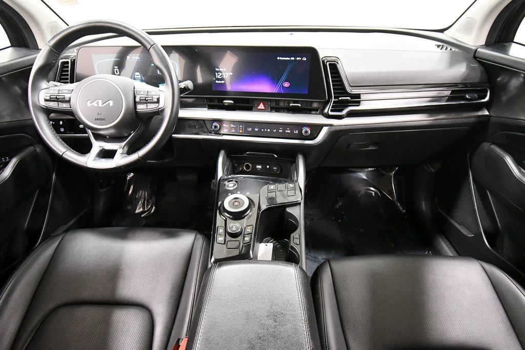 Certified 2024 Kia Sportage EX AWD/4WD image 3