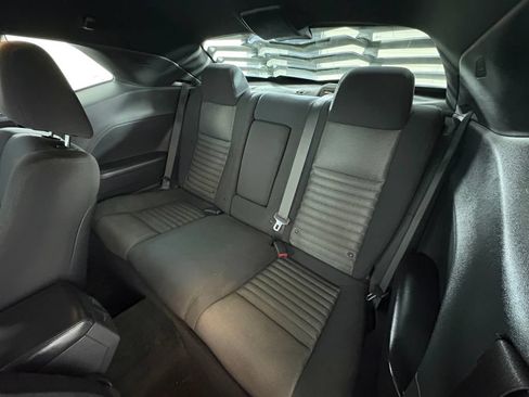 Used 2014 Dodge Challenger R/T w/ R/T Redline Group RWD image 39