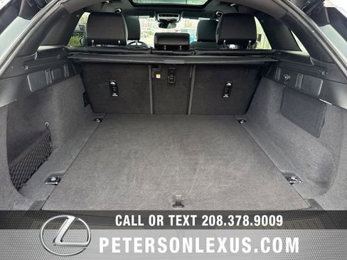 Used 2025 Land Rover Range Rover Velar Dynamic SE image 18