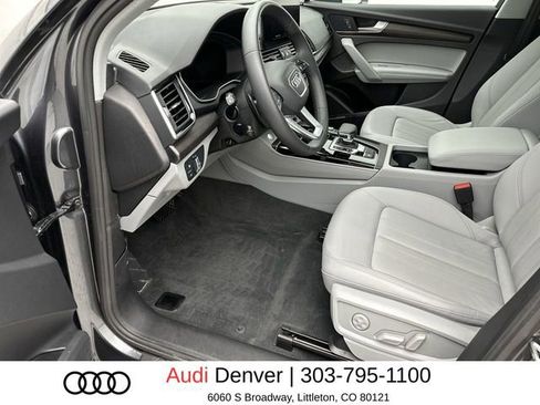 Used 2023 Audi Q5 2.0T Premium Plus w/ Premium Plus Package AWD/4WD image 11
