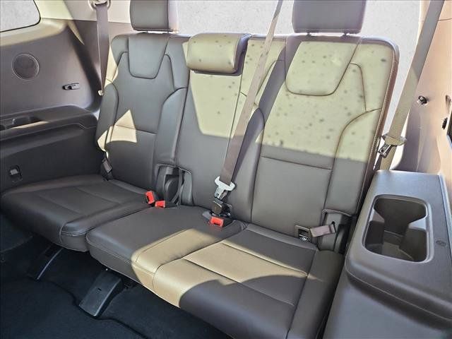 Used 2021 Kia Telluride SX w/ Towing Package FWD image 22
