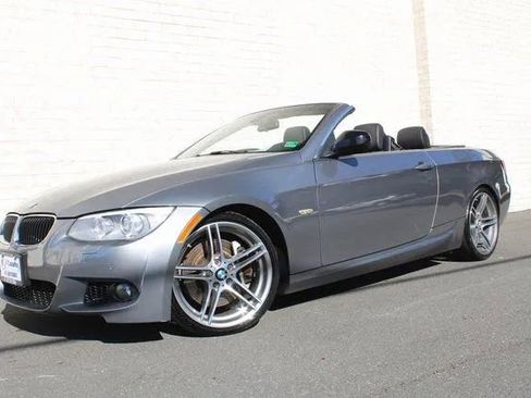 Used 2013 BMW 335is Convertible image 2