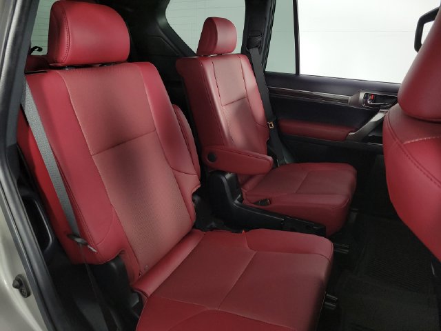 Used 2023 Lexus GX 460 Premium AWD/4WD image 18