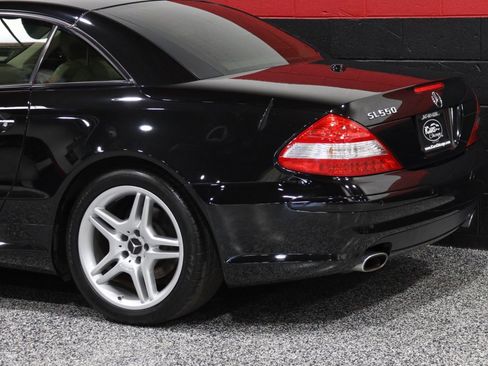 Used 2007 Mercedes-Benz SL 550 image 25