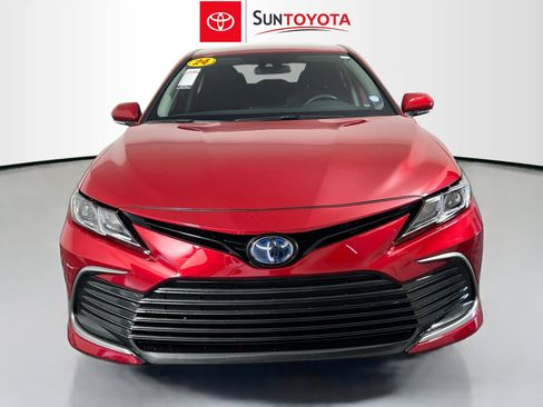 Used 2024 Toyota Camry LE image 10