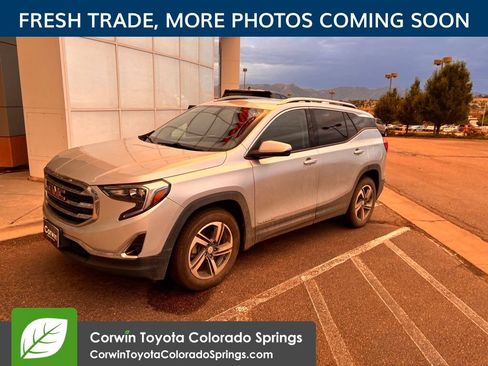Used 2019 GMC Terrain SLT AWD/4WD image 3